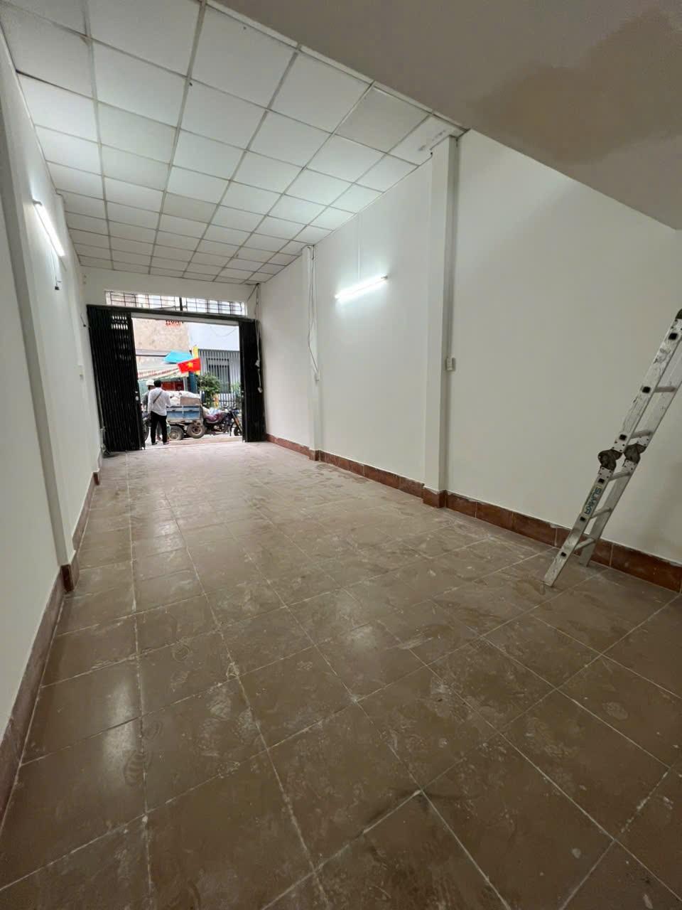  Cho thuê nhà mặt tiền Cư Xá Chu Văn An, 4x16m, 1 trệt, 1 gác, 16tr, TL 