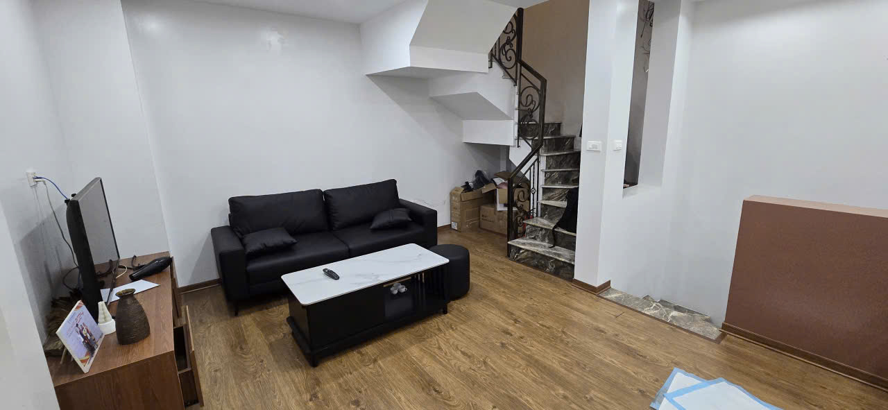  Cần bán nhà Phố Giáp Nhị 5 tầng x 30m2, có SĐCC, 7.2 tỷ 