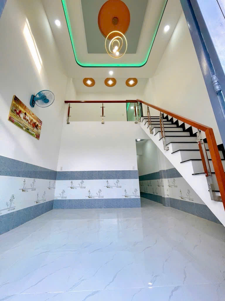  SIÊU PHẨM GIÁ TỐT – NHÀ 1 TRỆT 1 LỬNG – 2PN –Hẻm OTO TẬN NHÀ????
, P. Thạnh Lộc, Q.12 chỉ 1.5 tỷ 