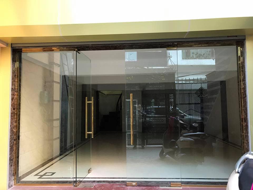  Cho thuê KD tốt Mặt Phố Đền Lừ 70m² x 5 tầng 6m Giá thuê: 40 triệu/tháng 