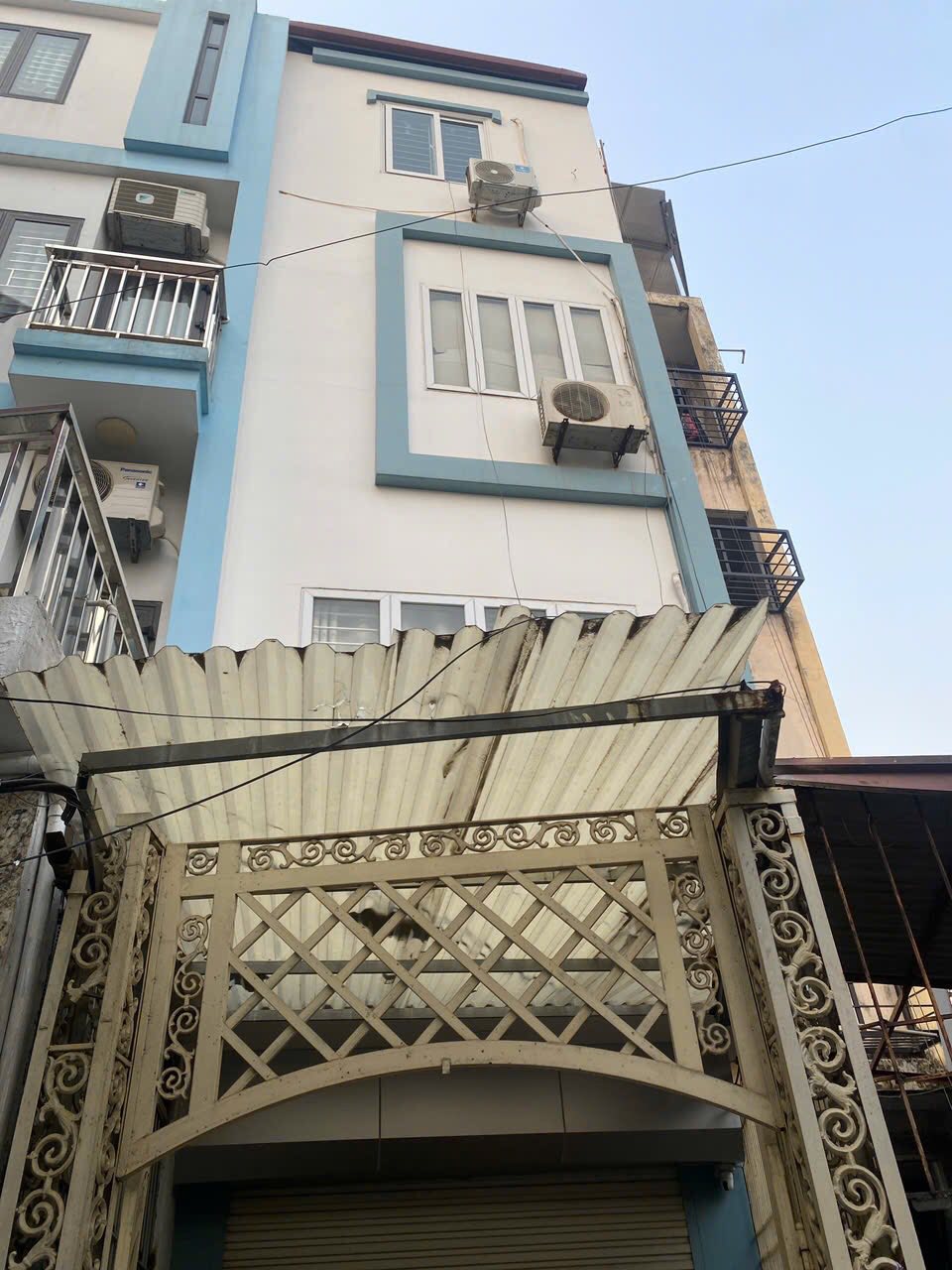  Cho thuê nhà ngõ Bùi Xương Trạch, 40m² x 4 tầng 5 phòng ngủ, 3 vệ sinh, 15 triệu 