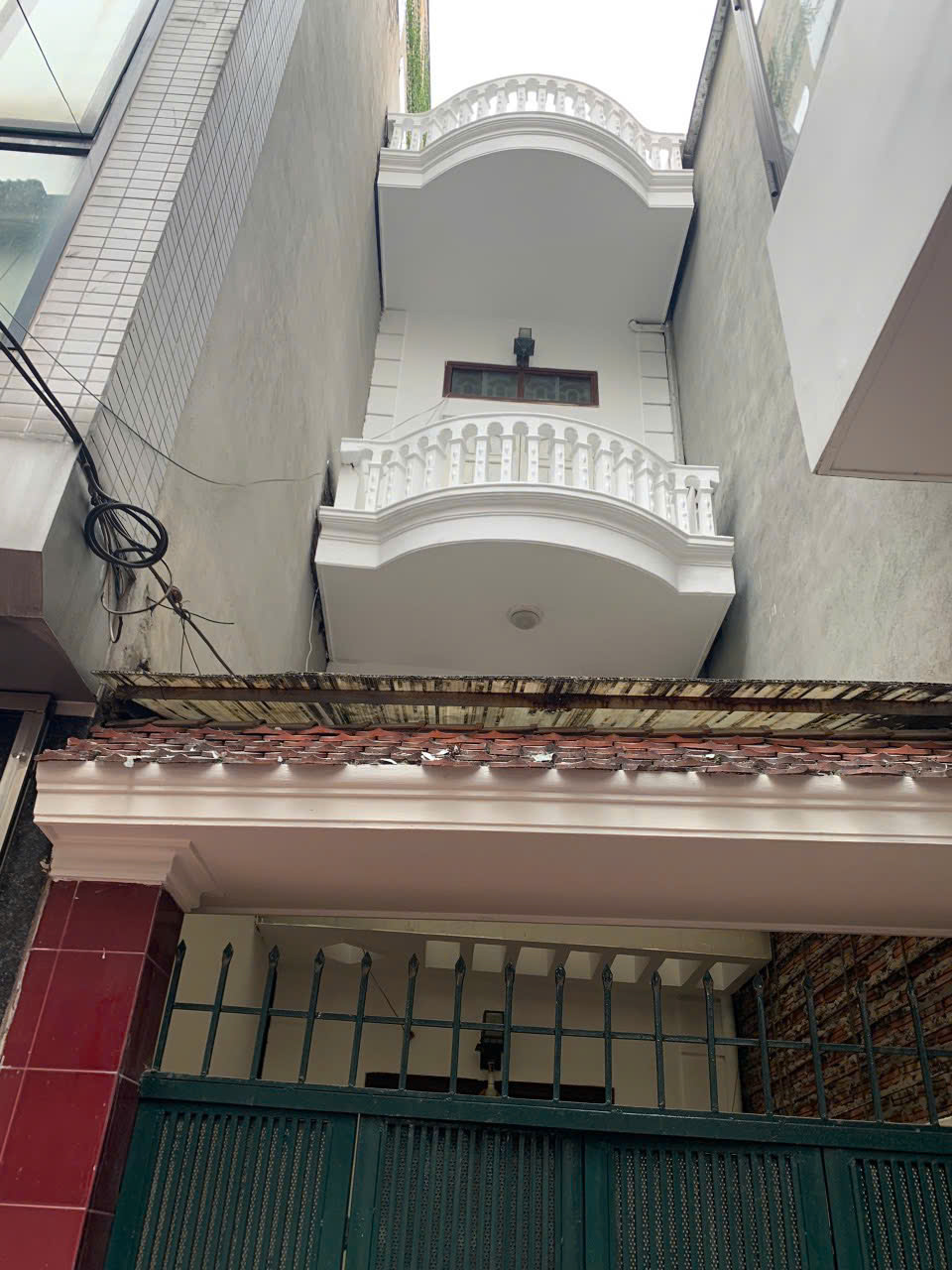  Cho thuê nhà Phố Chính Kinh, 43m2 x 2.5 tầng, 2 ngủ, 2 vệ sinh, 11 Triệu/tháng 