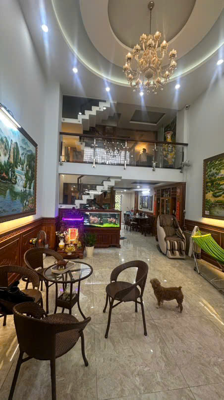  Nhà trong ngõ Thạnh Lộc 37, Q.12: 81m2, 5 tầng, 5PN, sổ hồng chính chủ, giá hời chỉ 6.6 tỷ - Cơ hội an cư lạc nghiệp tại Sài Gòn! 