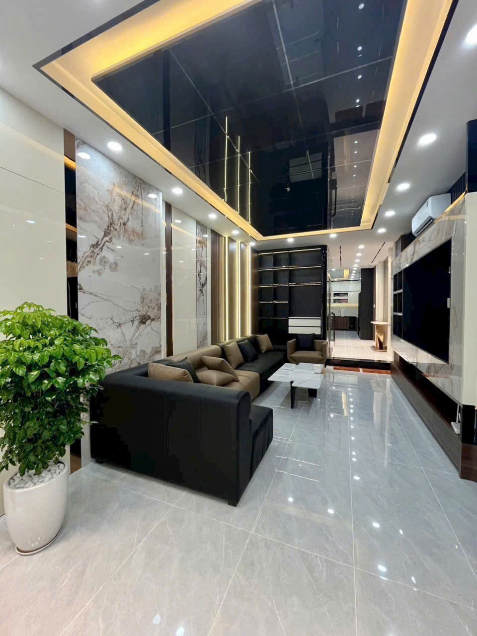  ????????????BÁN NHÀ MẶT TIỀN KHU VIP – CÓ THANG MÁY- P. TÂN THUẬN TÂY  - QUẬN 7 - 5 TẦNG - 22.8 TỶ 