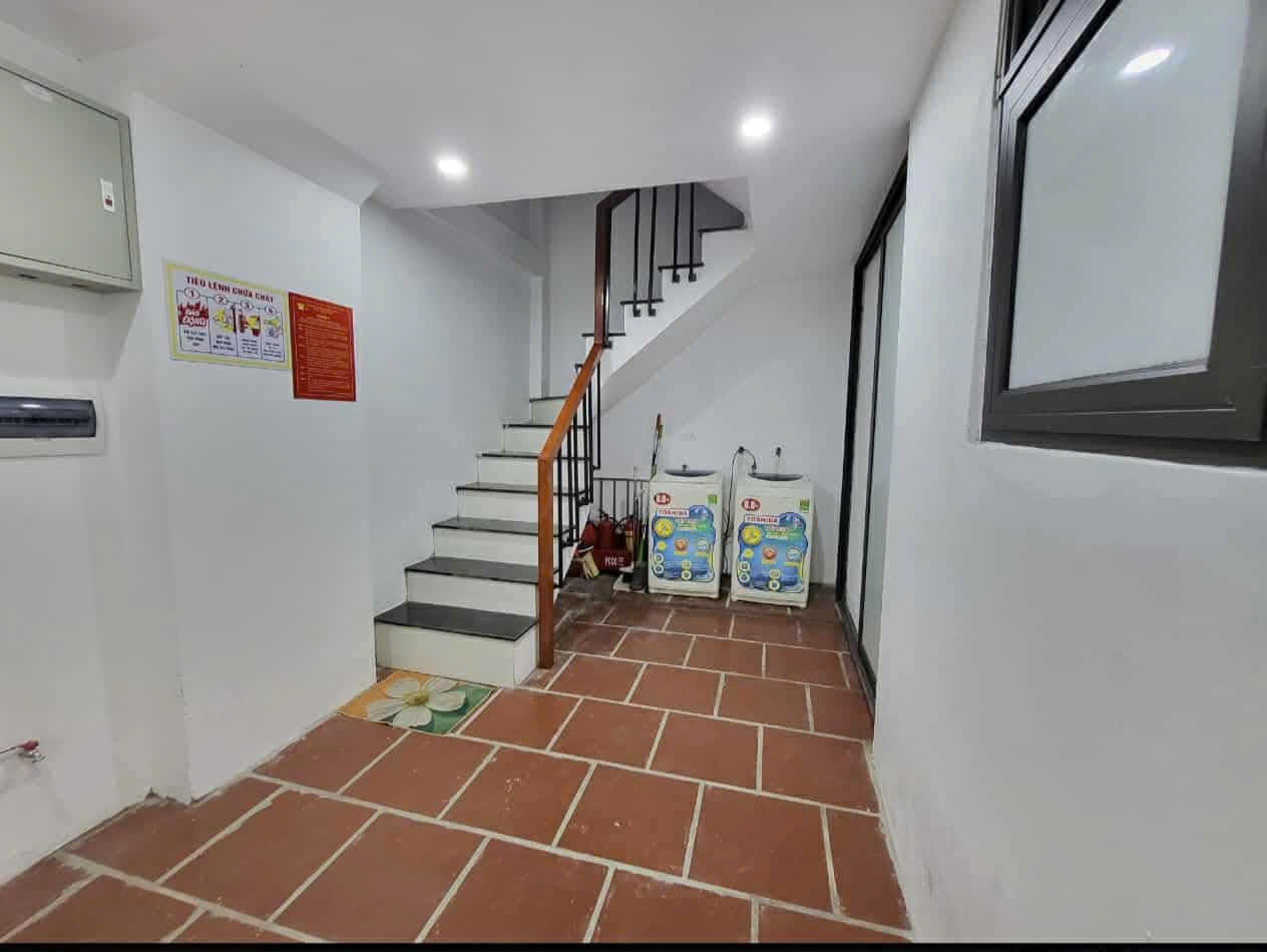  CHO THUÊ NHÀ NGUYÊN CĂN Tại Giáp Nhị-P. Thịnh Liệt-  Q. Hoàng Mai, HN 