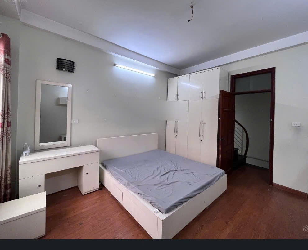  Cho nhà ngõ 75 Vĩnh Phúc, Ba Đình, 30m² x 4 tầng 10,5 triệu/tháng 