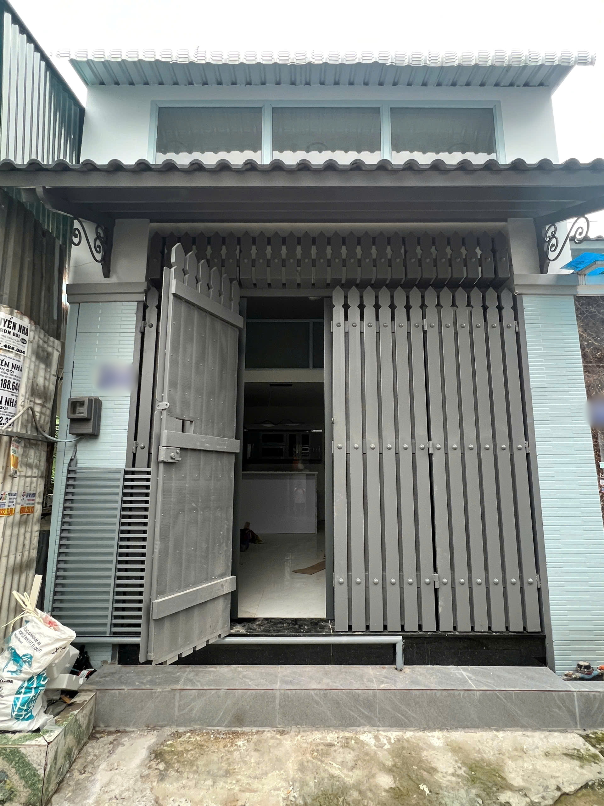  Nhà mới 2 tầng C3 Phạm Hùng,Bình Hưng,Bình Chánh . Giá: 4.2 tỷ 