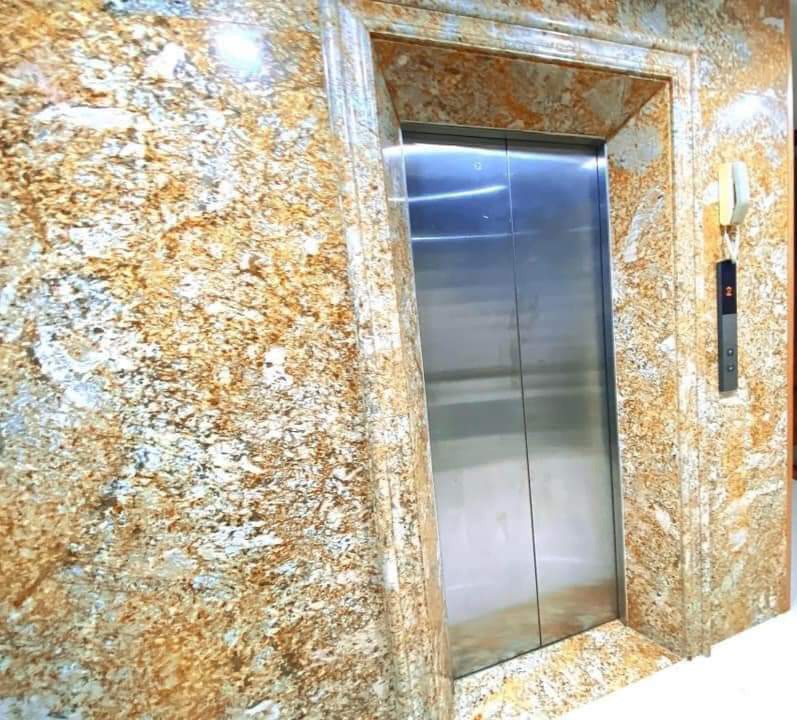  Tôi chủ nhà cho thuê nhà mới, lô góc, Chùa Láng; vỉa hè 97m2* 4T- 33 Tr 