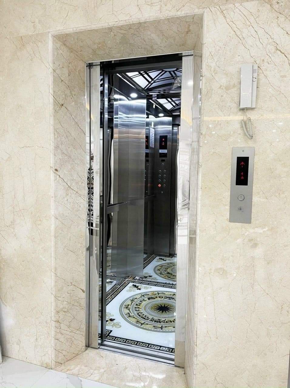  Mình cho thuê nhà đẹp, căn góc, Nguyễn Thị Định, 97m2x 4T vỉa hè 29 Tr 