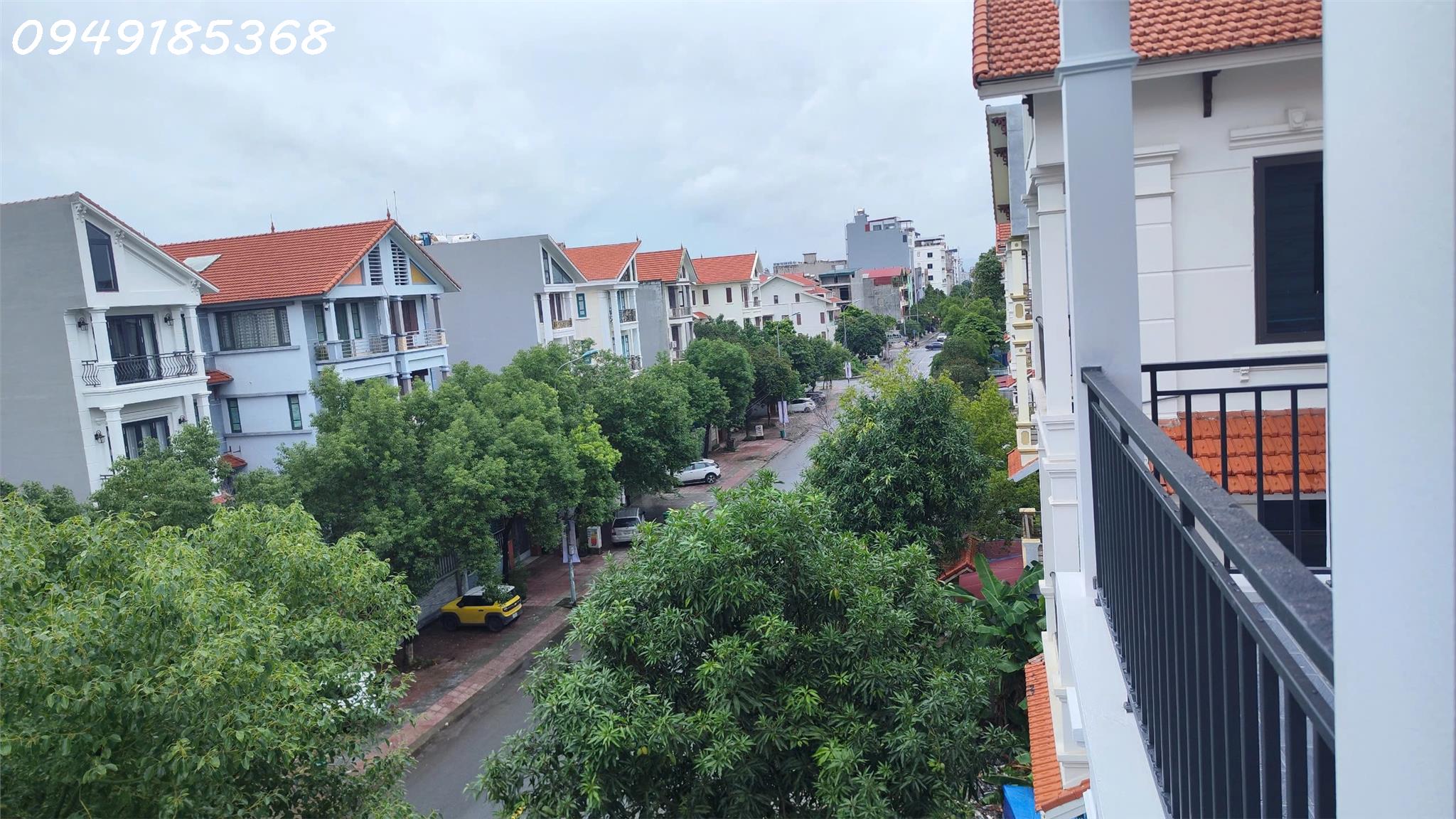  Bán biệt thự mặt tiền đường Nguyễn Quyền, diện tích 130m2, ngang 7m, view công viên 