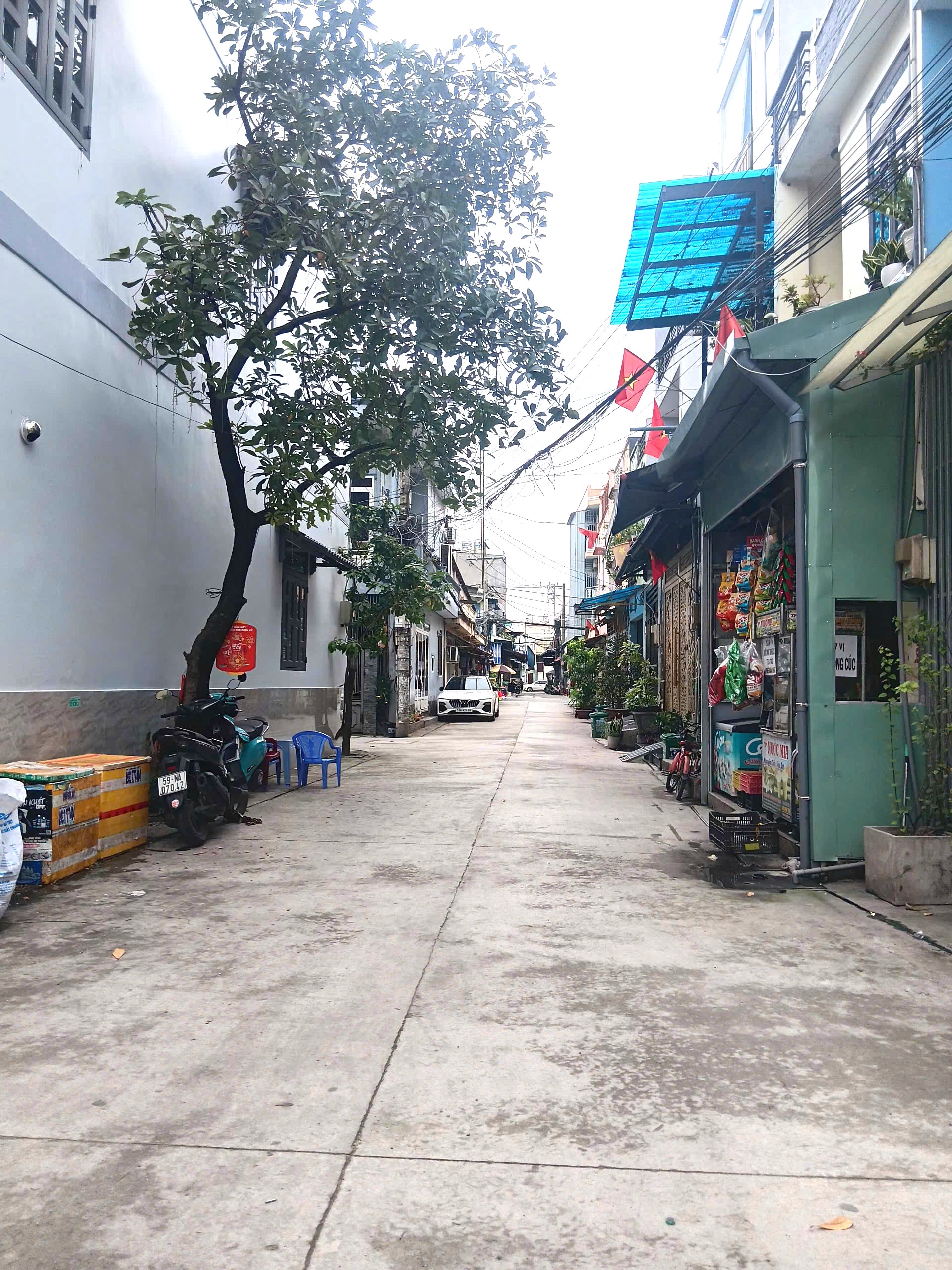  NHÀ BÁN - HXH - TÂN SƠN NHÌ - TÂN PHÚ - 4M X 12M - 2 TẦNG - NHỈNH 5 TỶ 