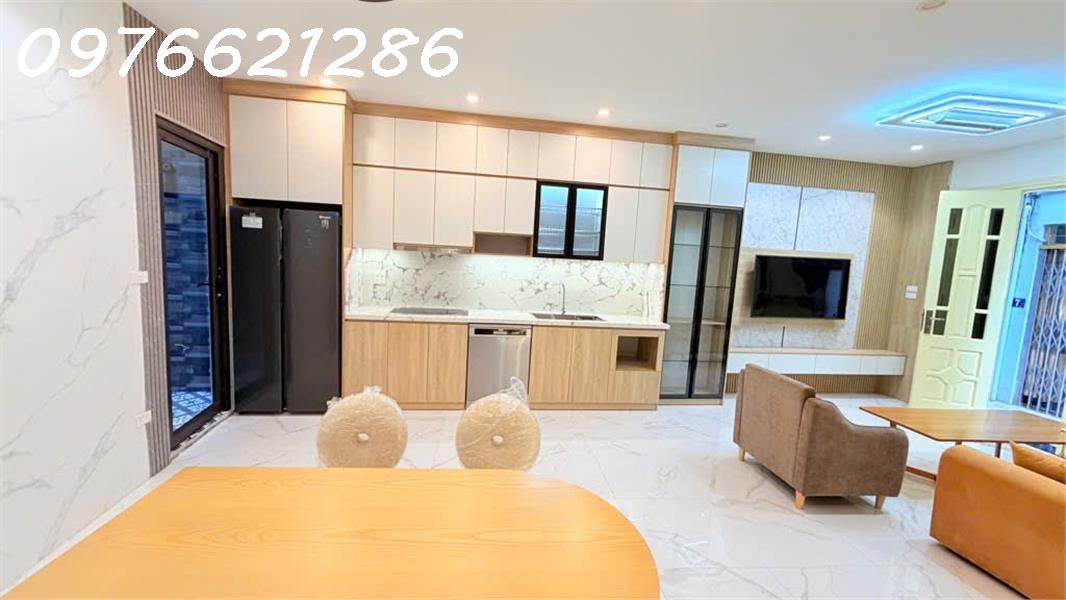  Bán nhà đẹp long lanh THƯỢNG THANH-Long Biên -DT RỘNG 48m2- 3  Tầng- 2 Thoáng -GIÁ NHỈNH 7 TỶ 