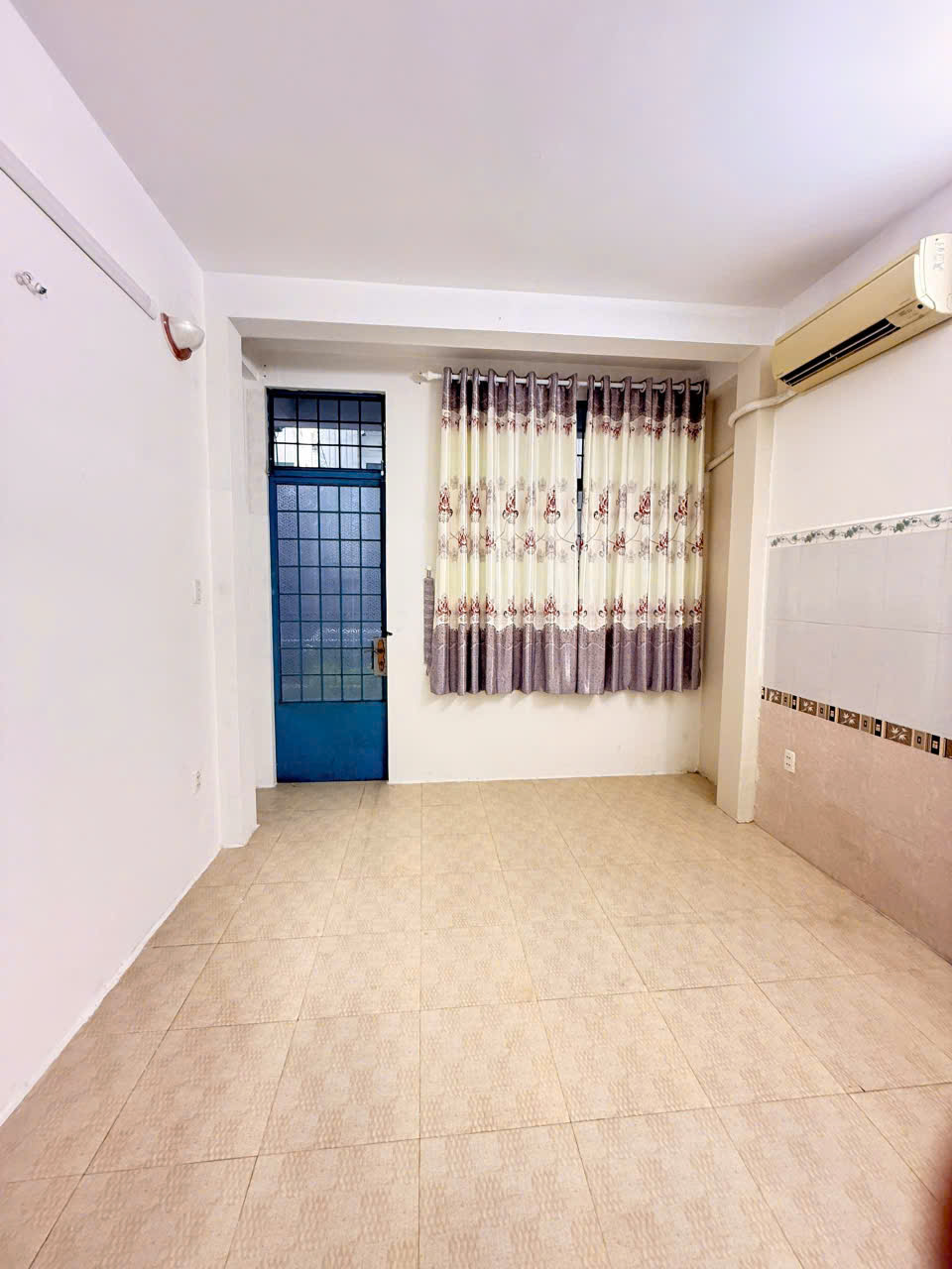  CHO THUÊ NHÀ GIÁ RẺ  TẠI HOÀNG VĂN THỤ, P.4, TÂN BÌNH, TP.HCM- CHỈ 13 TRIỆU THƯƠNG LƯỢNG 