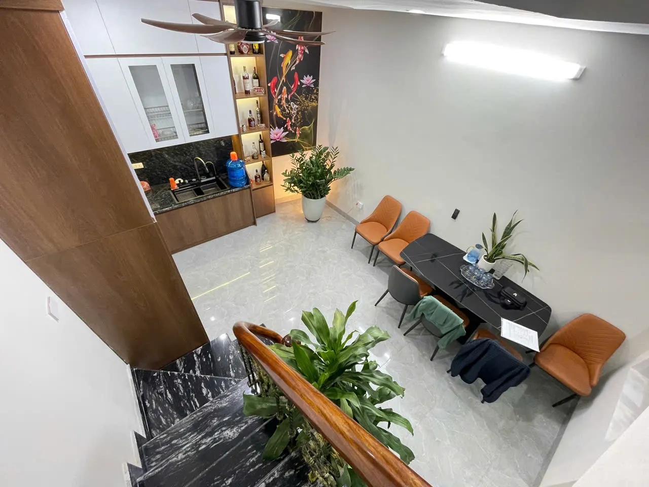  Bán Nhà Ngõ Hoà Bình Khâm Thiên 41m2. 4 tầng. mặt tiền 4m. giá 8.7 tỷ Đống Đa Hà Nội 