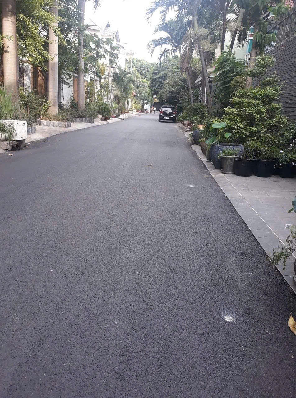  Bán nhà 4 lầu đi bộ tới CV Làng Hoa hẻm 347 Lê Văn Thọ ngang 4.5m 81m2 sổ A4 9 tỷ hơn. 