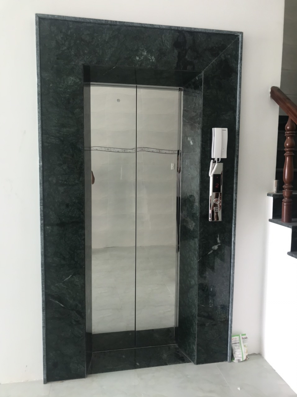  Nhà tôi cần cho thuê nhà mới ,vỉa hè, 102m2- 5T, Hoàng Văn Thái_33 Tr 