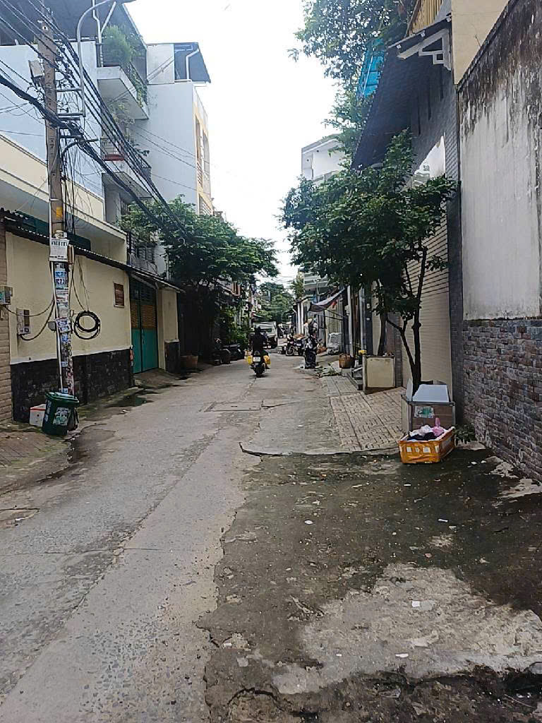  BÁN NHÀ HẺM 6M- NGÃ TƯ BỐN XÃ – LÊ VĂN QUỚI – CƠ HỘI ĐẦU TƯ SIÊU HIẾM - 72M2 - (4x18) - GIÁ CHỈ 6.6 TỶ. 