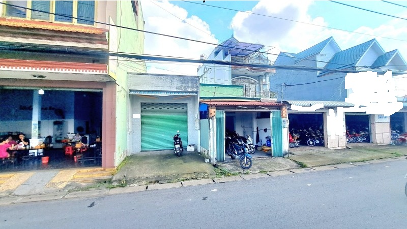  Nhà Mặt Tiền Quốc Lộ 22 Hóc Môn 115m2 4 tỷ 850 Không QH lộ giới. 