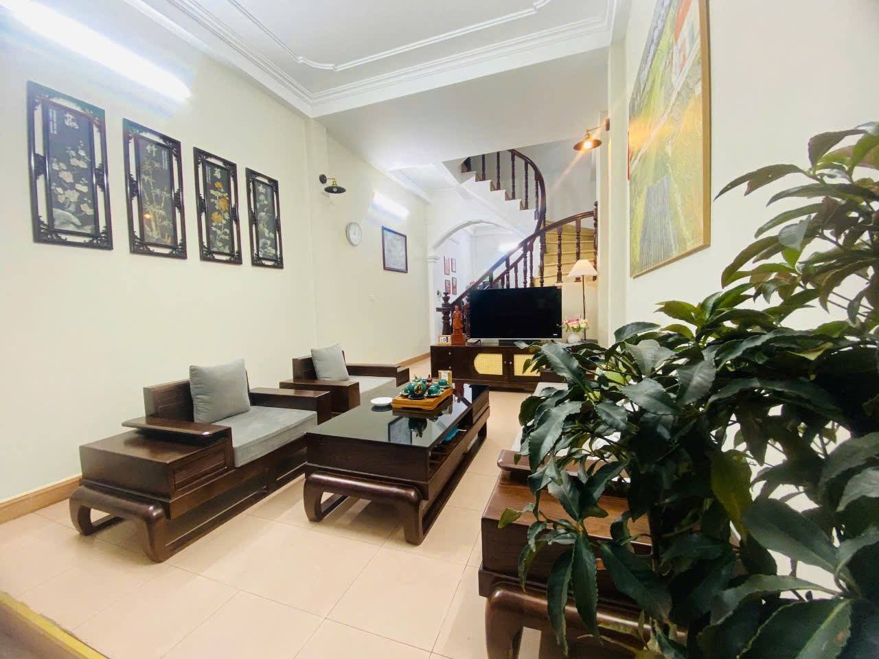  ????2 mặt ngõ Phân lô Ô tô Trung Kính 75m 4T, KD rất tốt, 37.5 tỷ Cầu Giấy 