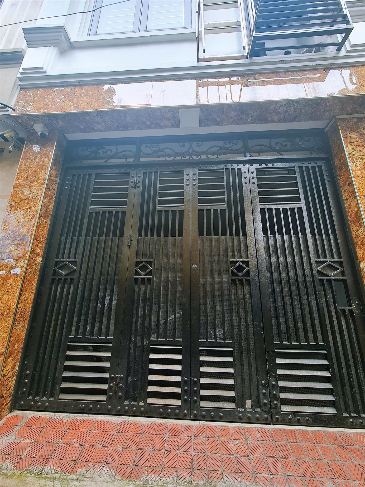  CỰC HIẾM KIM GIANG, HOÀNG MAI, GẦN PHỐ THANG MÁY Ô TÔ ĐỖ CÔNG, 60M2 GIÁ 14.2 TỶ 