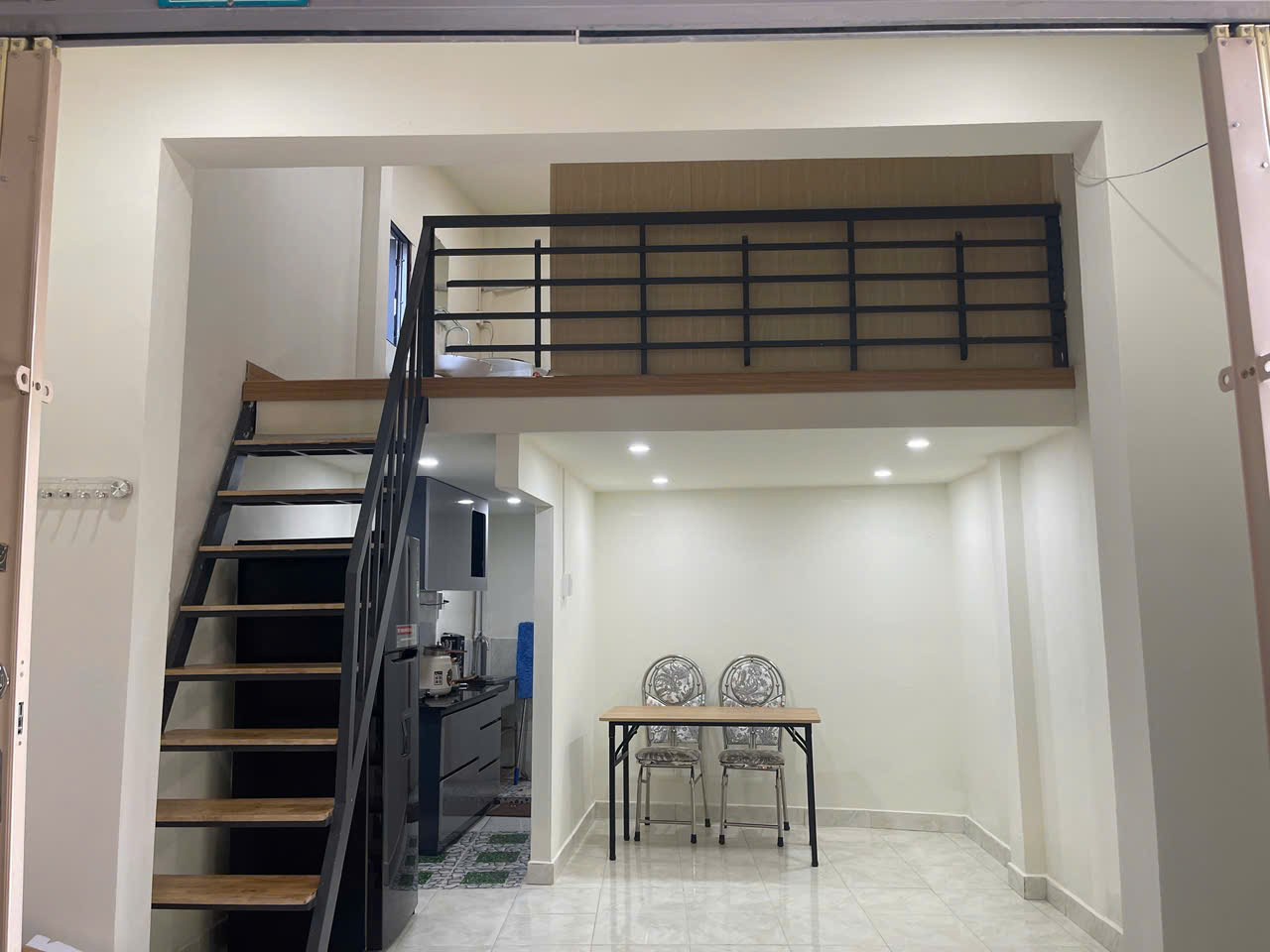  Nhà riêng nguyên căn mới cho thuê tọa lạc tại ngay ngã tư đường Võ Thị Sáu và Phước Long, Nha Trang, Khánh Hòa 