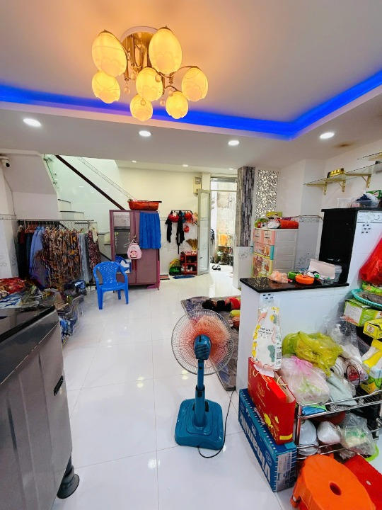  Nhà 2 tầng hẻm 314 Âu Dương Lân P3Q8. Giá 3,38 tỷ TL 