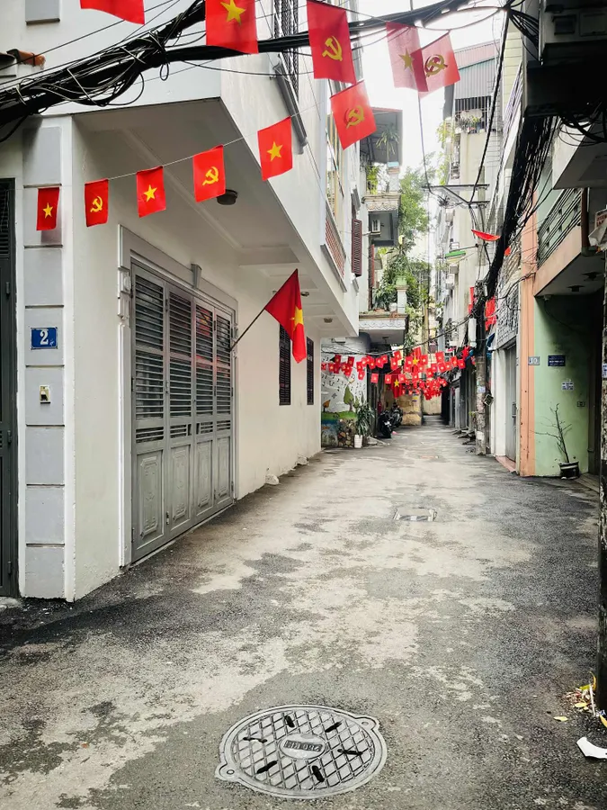  PHÂN LÔ - MORNING ĐỖ CỬA - DÂN XÂY CHẮC CHẮN - 2 THOÁNG TRƯỚC SAU (10.9 tỷ) 