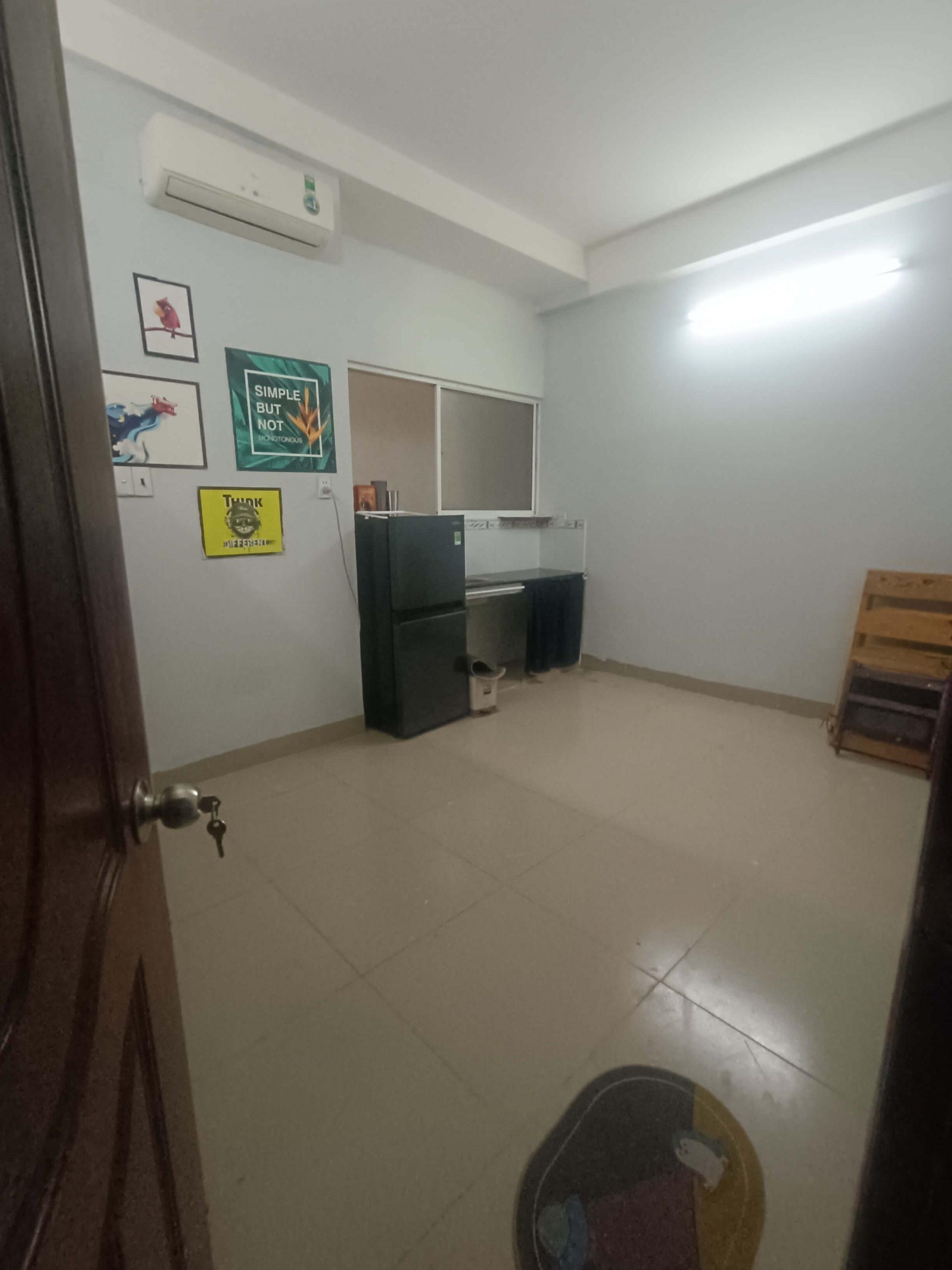  Cho thuê phòng Phan Văn Trị, P.11, 17m2, đủ nội thất, 3.5tr 