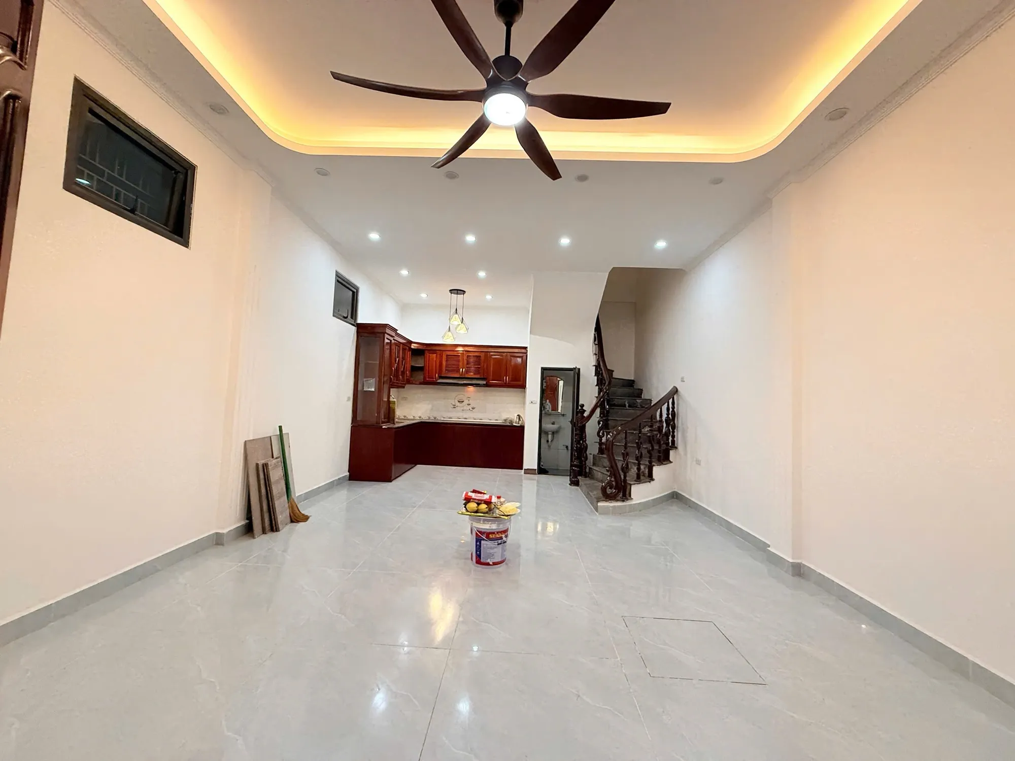  Bán Nhà ngõ an sơn Đại La 40m2. 5 5 tầng. mặt tiền 5m. giá 10.88 Tỷ Hai Bà Trưng Hà Nội 