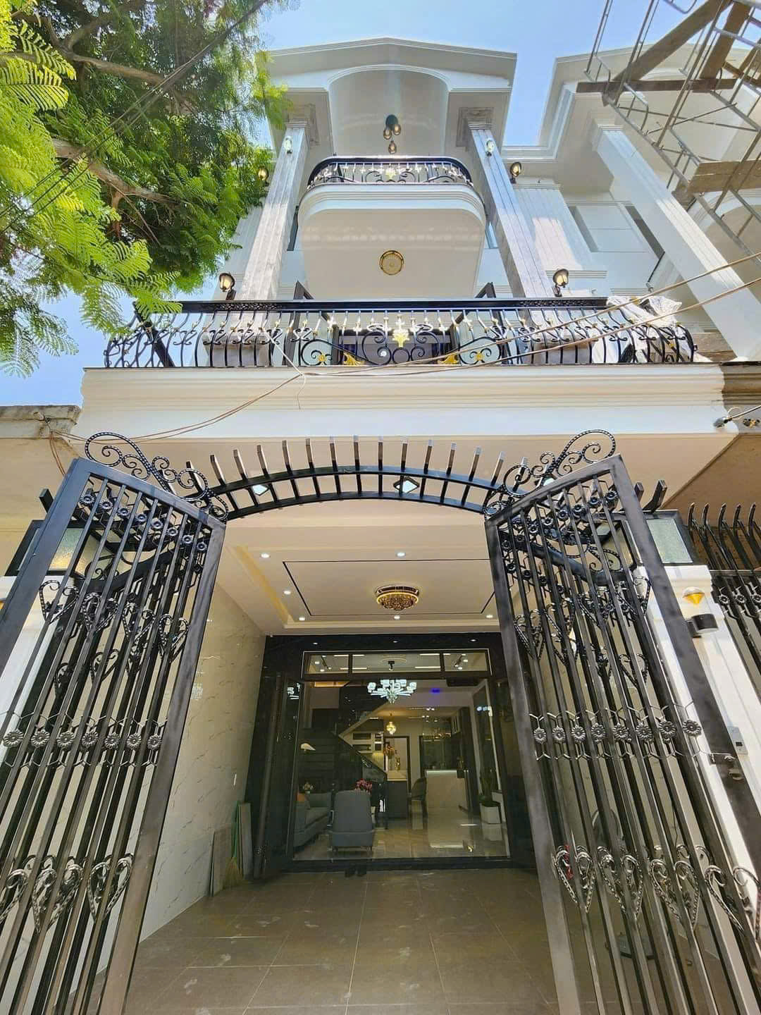  PHẠM HỮU LẦU - Q7- TẶNG FULL NỘI THẤT - 3 TẦNG - 72M2 - 6TỶ4️ 