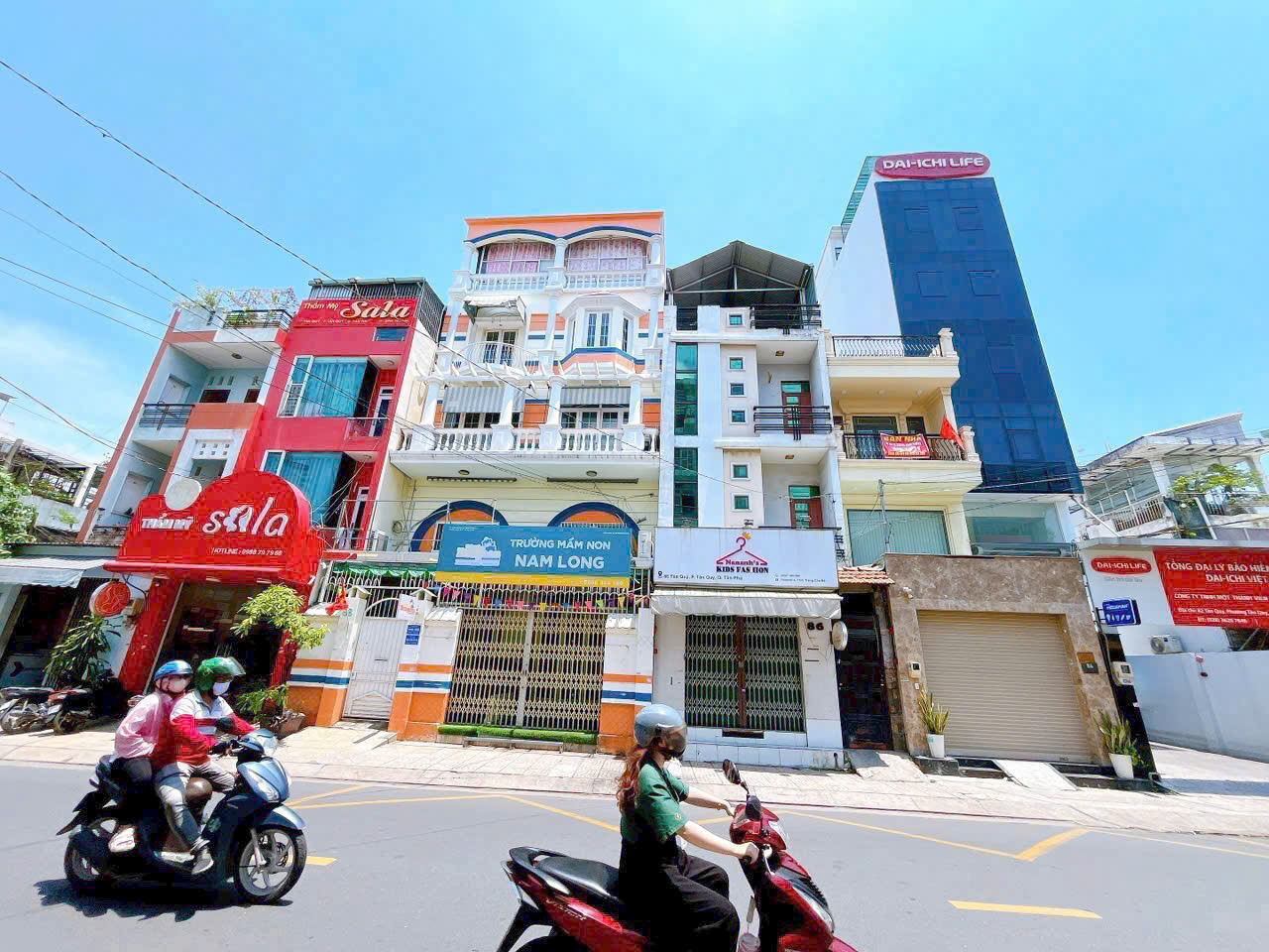  Bán nhà mặt tiền đường Tân Quý, phường Tân Quý Tân Phú, gần Aeon Mall, kinh doanh sầm uất 