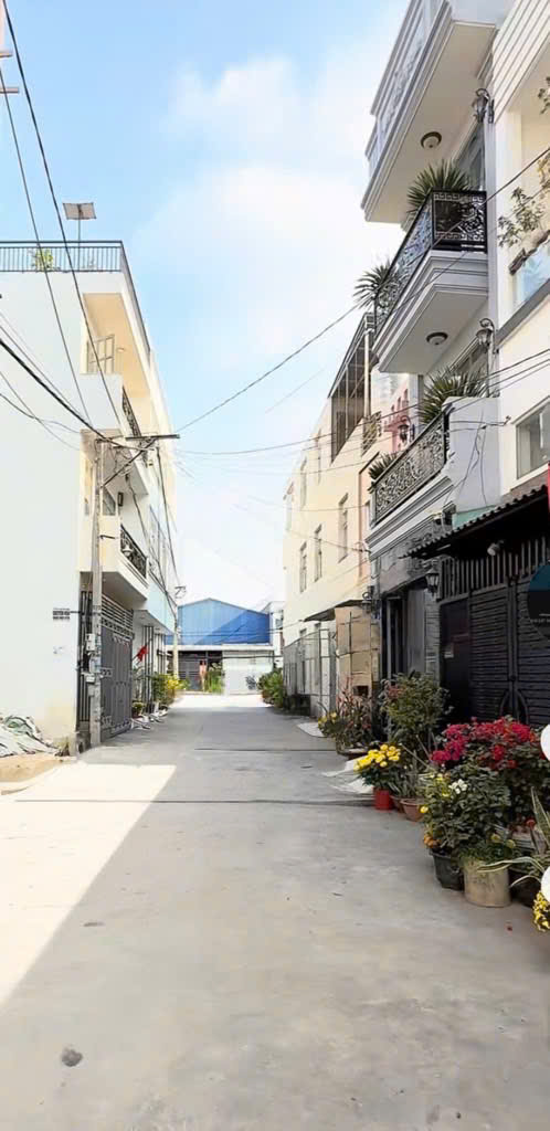  Bán Nhà 4 tầng - THẠNH XUÂN 22  gần chợ Minh Phát,gần TX22,gần Tô Ngọc Vân, phường THẠNH XUÂN,hẻm xe hơi, ???? 5.4tỷ. 