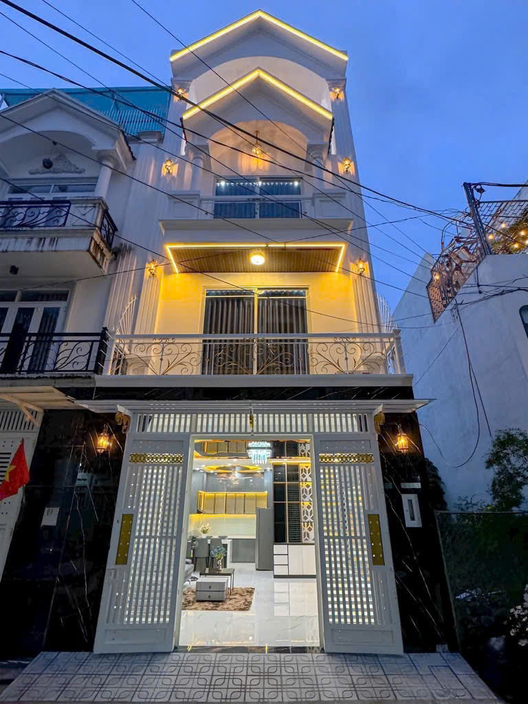  Bán căn nhà Hẻm Xe Hơi 7M - 4 Tầng - 5PN - Huỳnh Tấn Phát - Chỉ Nhỉnh 7T 