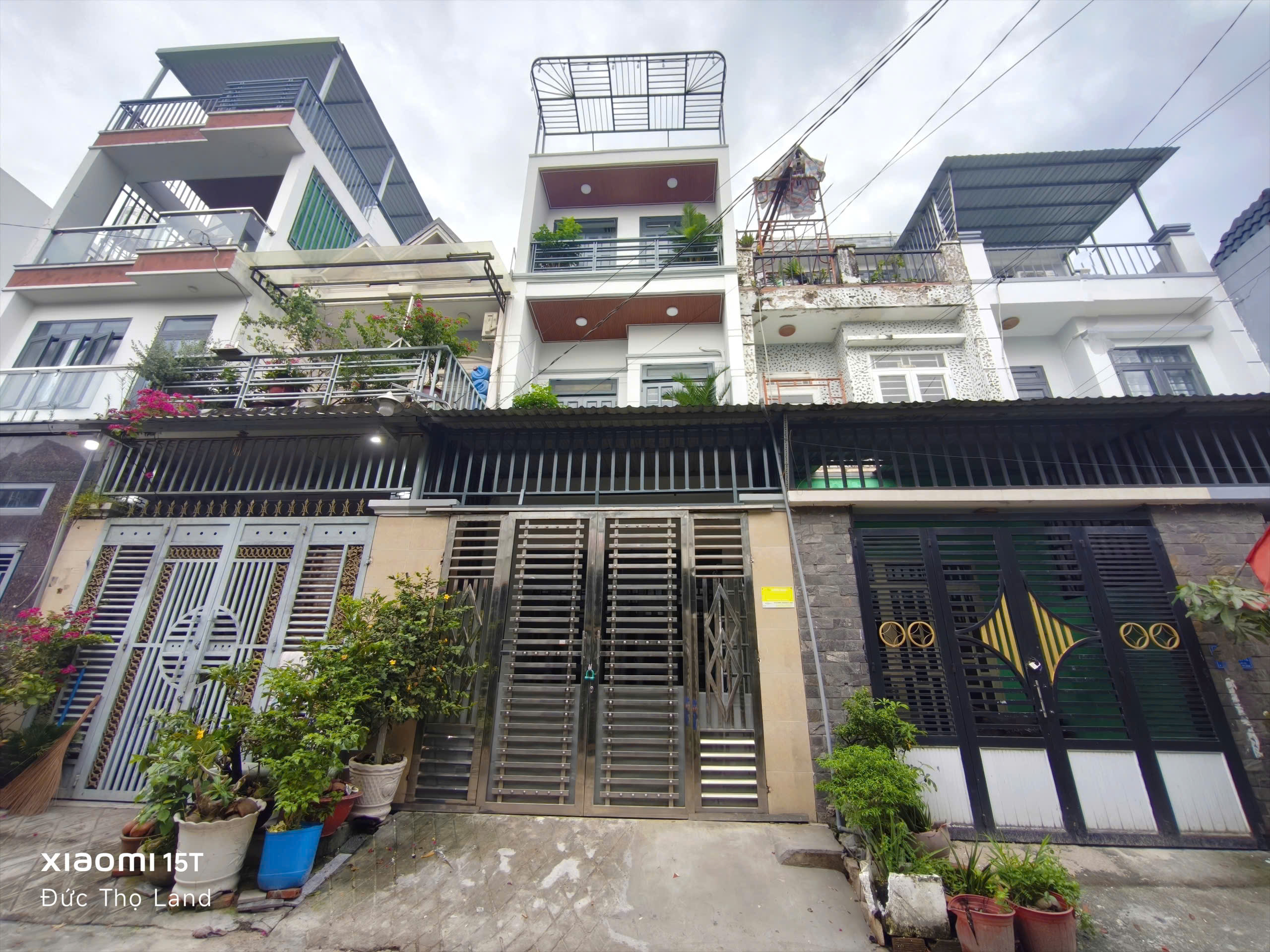  Bán Nhà đẹp full nội thất mới, 4x14m, 3 tầng, 4PN, HXH 7m Thạnh Lộc 57 giá hơn 4Tỷ 