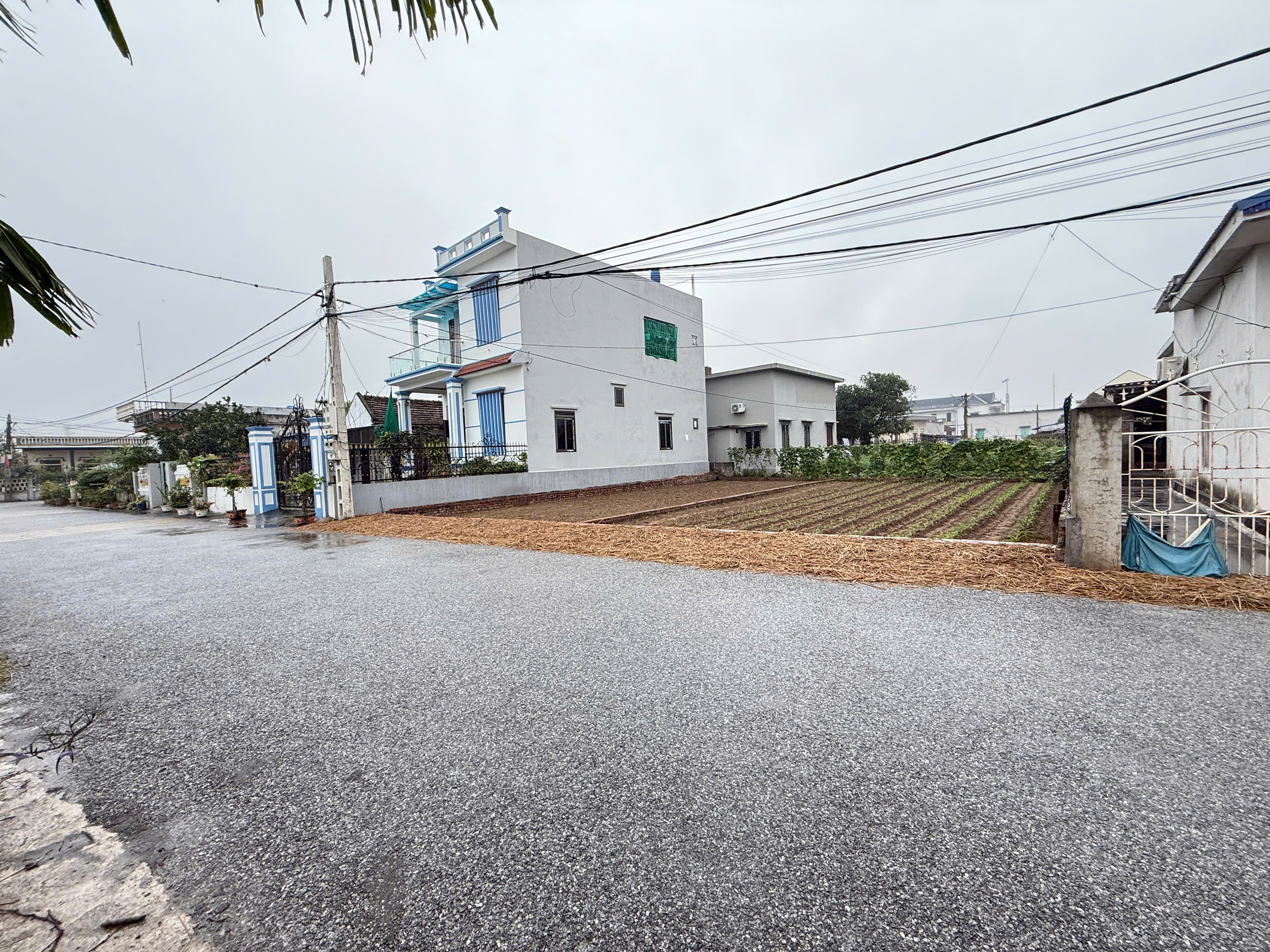  Chính chủ bán 130m2 mặt tiền 8m gần KCN Vsip và gần dự án Flamingo Quất lâm 