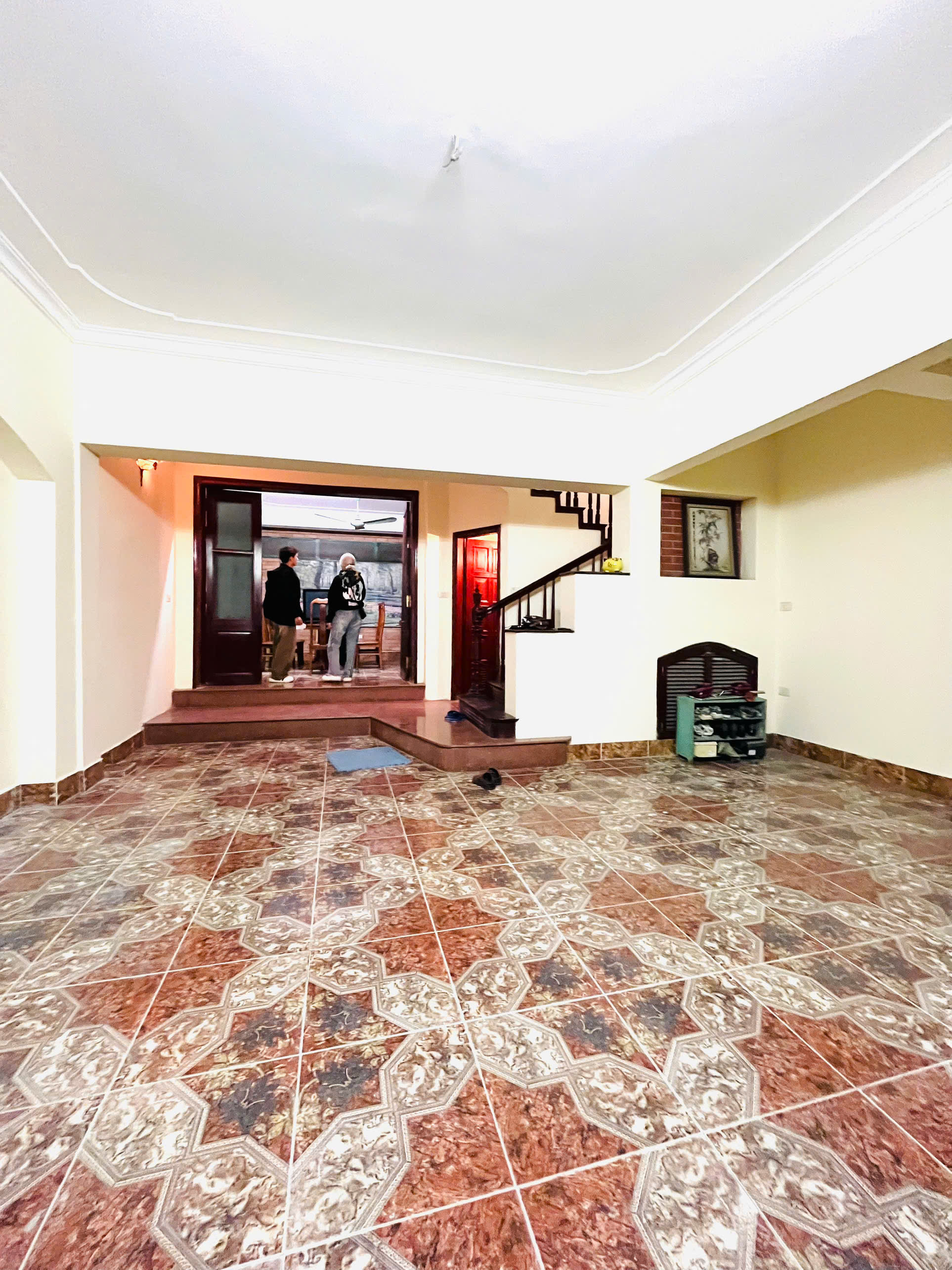  Cho thuê nguyên căn biệt thự tại 58 Lê Trọng Tấn, 95m² x 4 tầng, 4PN, 3 vệ sinh, 32 triệu/tháng 