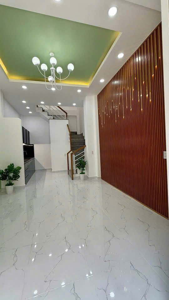  Nhà Võ Trứ P.Chánh Hưng (P9Q8) 3lầu sân thượng 