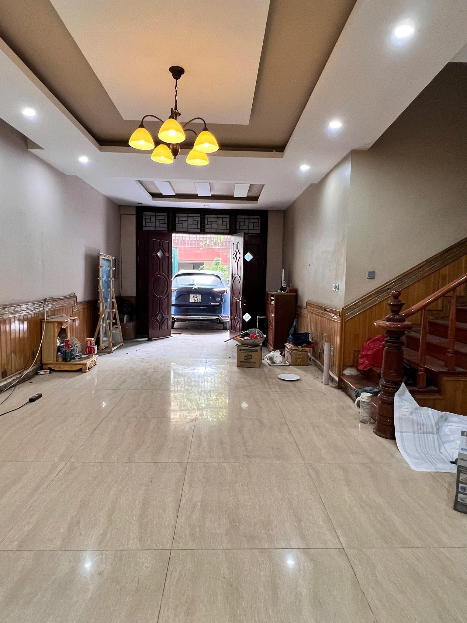  Nhà phố Nghiêm Xuân Yêm, ngõ ôtô, gần trường, chợ-50m*7 tầng,Thang máy. 14 tỷ (còn TL) 