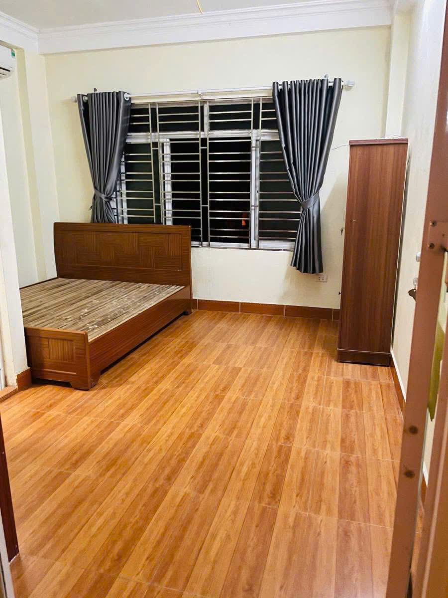  CCMN KHƯƠNG TRUNG - 11 PHÒNG CHO THUÊ- Dt  46m2 7 tầng mặt tiền 4.5m Giá 12.8 tỷ 