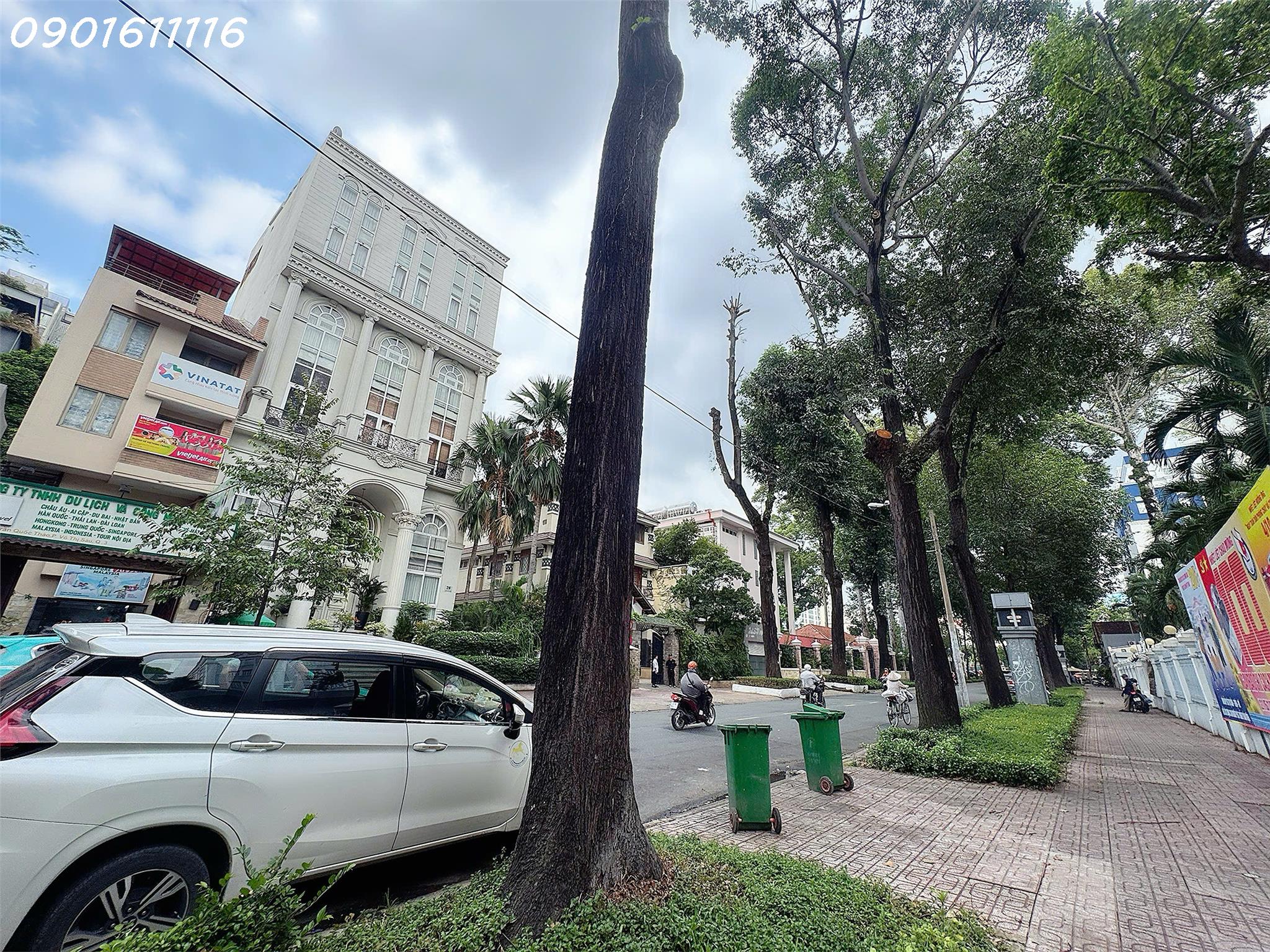  BÁN NHÀ MẶT TIỀN KINH DOANH 20M ĐƯỜNG TRẦN QUỐC THẢO, P.VÕ THỊ SÁU, QUẬN 3 - XUNG QUANH BAO PHỦ BỞI CÁC BIỆT THỰ ĐẠI GIA ĐẲNG CẤP 