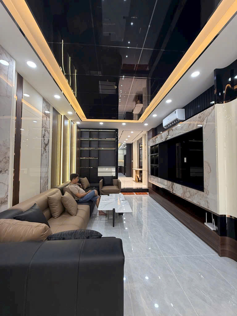  KHU VIP ĐƯỜNG SỐ Q.7 - TRỤC ĐƯỜNG ĐẸP NHẤT KHU CƯ XÁ NGÂN HÀNG - LÂM VĂN BỀN- NHÀ MỚI 5 TẦNG - THANG MÁY 
