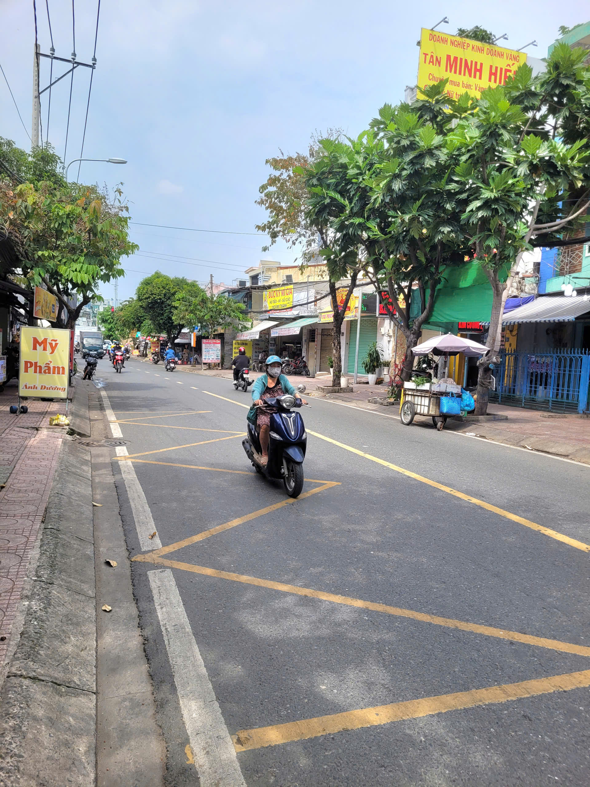  MẶT TIỀN KINH DOANH LÊ VĂN LƯƠNG - LOTTE - SUNRISE -TÂN HƯNG - QUẬN 7 - GIÁ CHỈ 17 ,x TỶ - 120M2 - 3 LẦU 