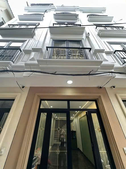  CHỦ KẸT TIỀN NGÂN HÀNG – BÁN GẤP NHÀ MẶT PHỐ GẦN NHỔN, CÓ THANG MÁY – HOÀI ĐỨC - HÀ NỘI - Ô TÔ ĐỖ CỬA, CHỈ 8 TỶ 