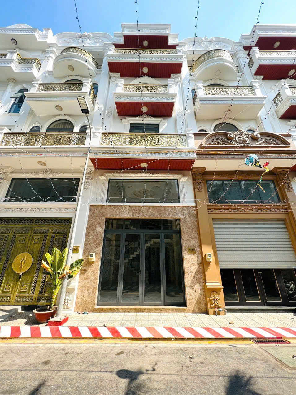  giá bèo ở ngaySIÊU PHẨM 5 TẦNG MÃ LÒ – NHÀ MỚI ĐẸP KHÓ TÌM CĂN THỨ 2! 