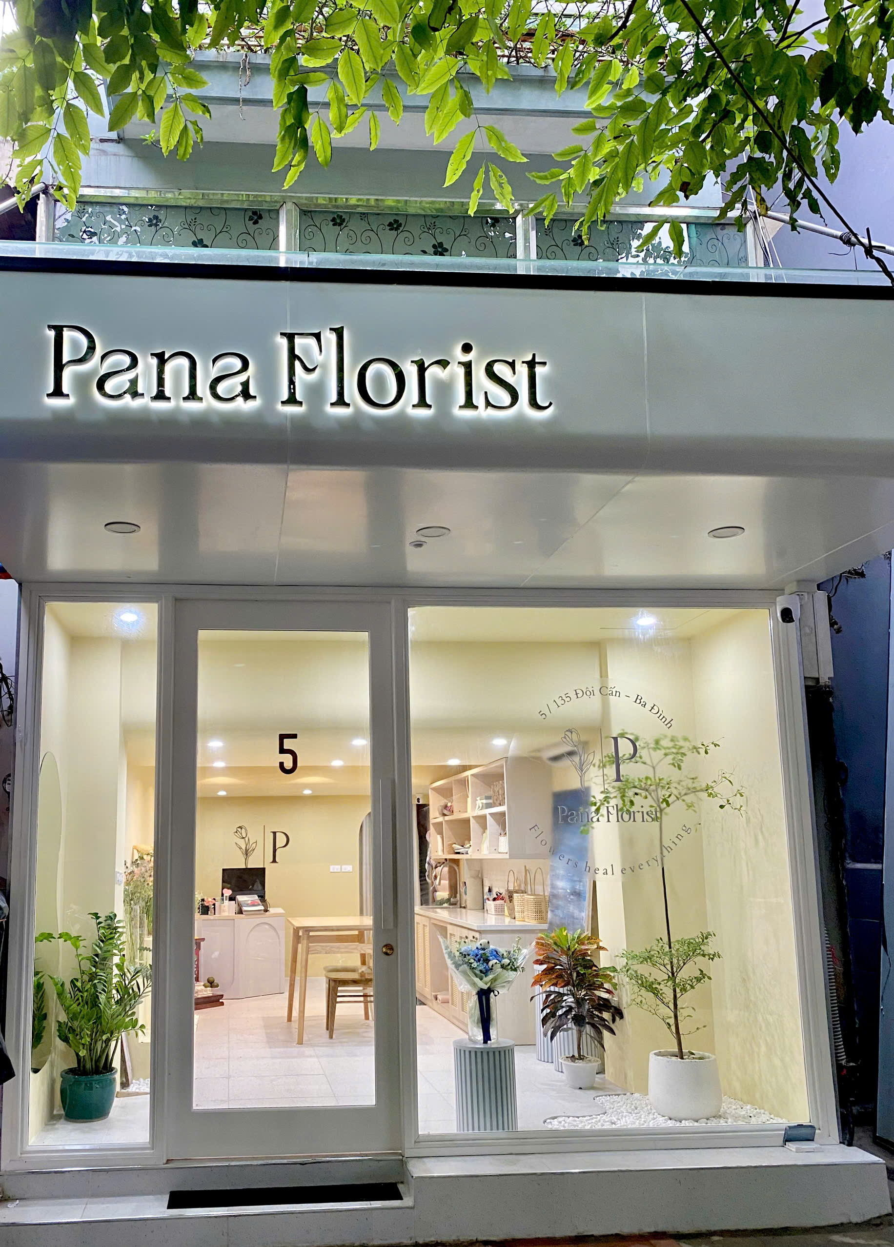  [Ngọc Hà – Hà Nội] Cho thuê mặt bằng kinh doanh vỉa hè rộng 