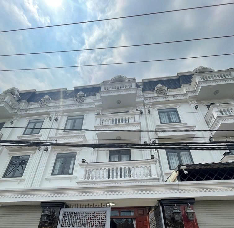  - NHÀ HẺM XE HƠI 7M TÂN HOÀ ĐÔNG - QUẬN 6 - 77.6M2 - (6.6x12) - 4 TẦNG  -  GIÁ 8.4 TỶ. 