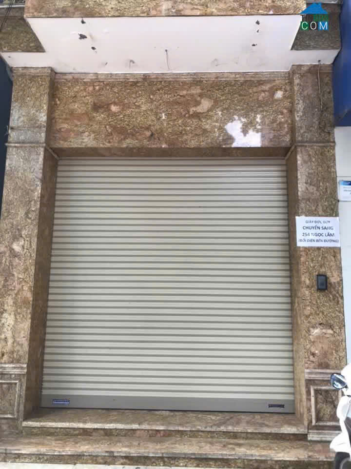  Chính chủ cho thuê tầng 1 nhà mặt phố số 289 Ngọc Lâm, Long Biên, Hà Nội 