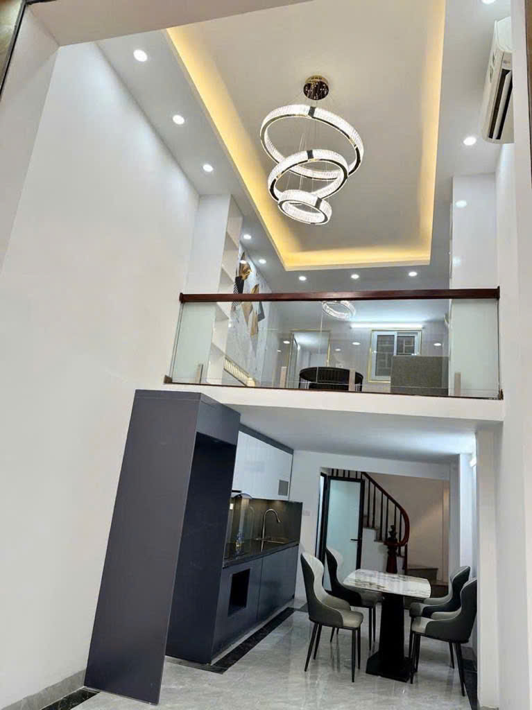  Bán nhà Khương Trung, Thanh Xuân sổ 30m 5 tầng tặng full nội thất chỉ 7,95 tỷ 