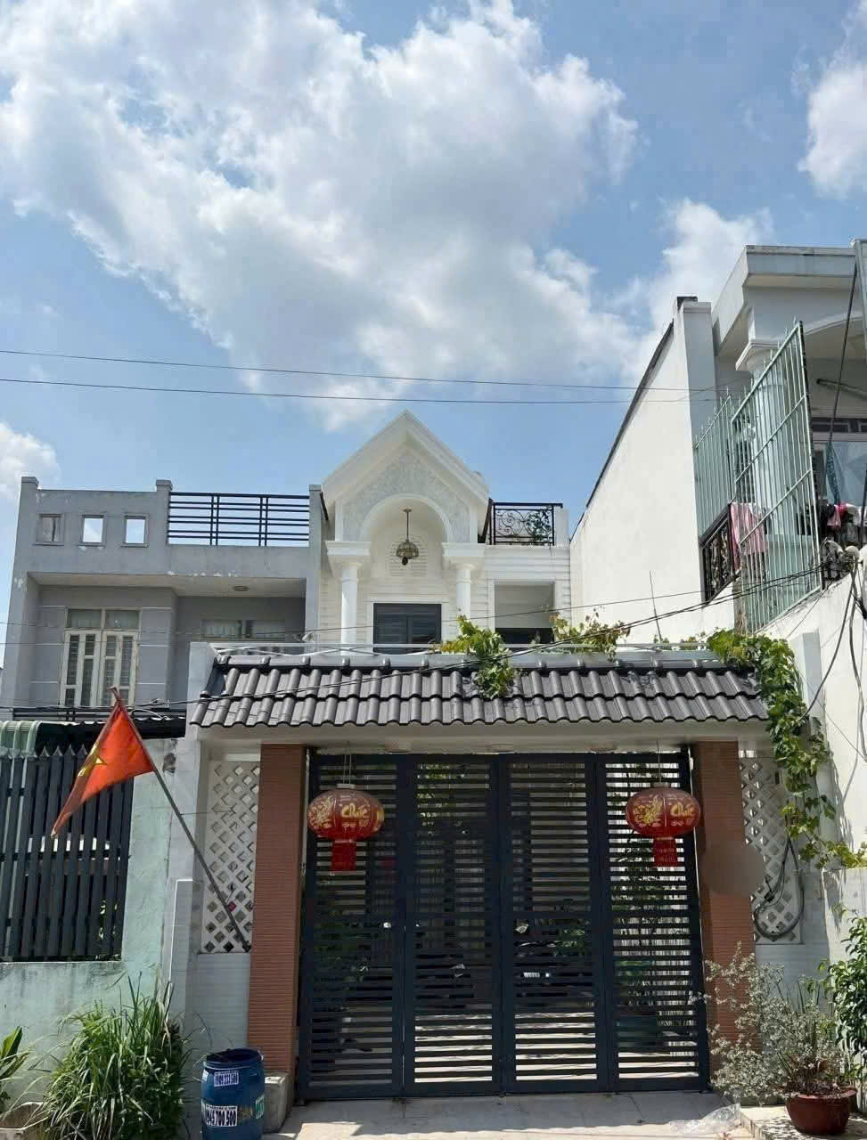  NHÀ (5.2x32) MẶT TIỀN TÂN CHÁNH HIỆP 26, Q12 – GIẢM NGAY 2 TỶ CHỈ CÒN 8.99 TỶ! 