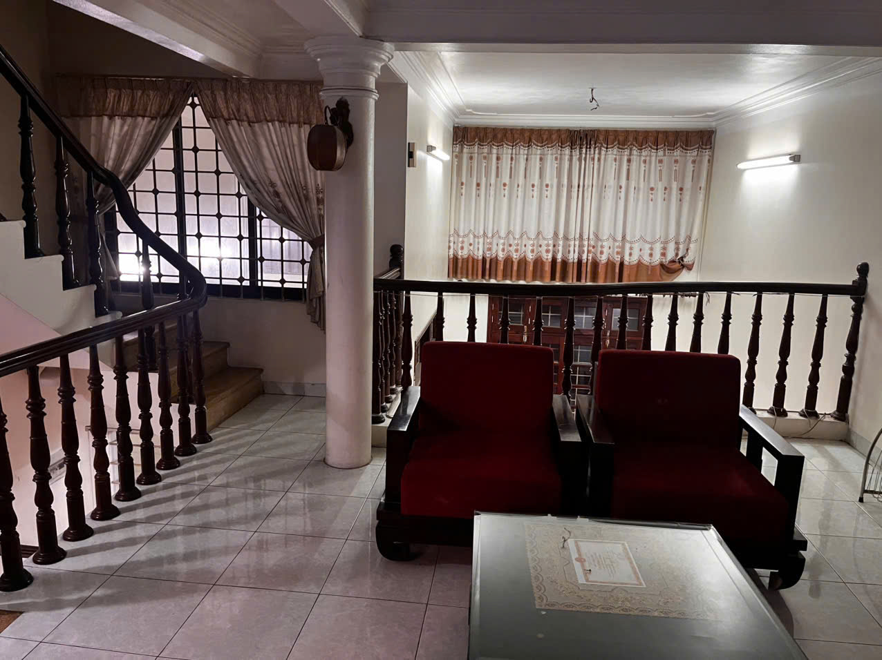  CHO THUÊ NHÀ NGUYÊN CĂN 3 TẦNG TẠI  NGÕ 46 PHƯỜNG PHƯƠNG MAI, ĐỐNG ĐA, HÀ NỘI 